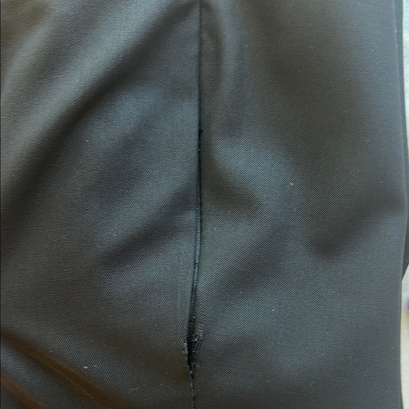 Lafayette 148 Black Finesse Crepe Bleecker Pant | 8 - Picture 9 of 9